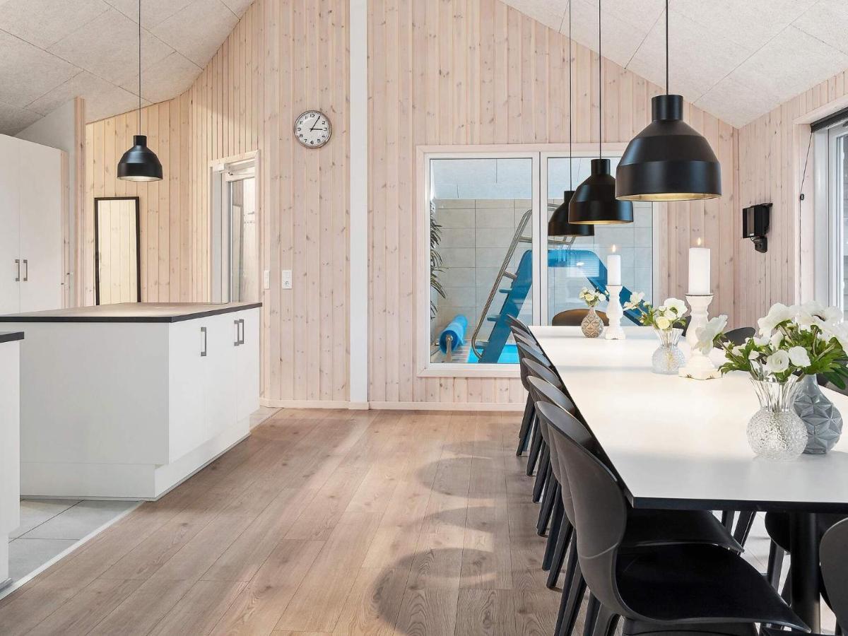 18 Person Holiday Home In Hasselberg Kappeln Exterior foto