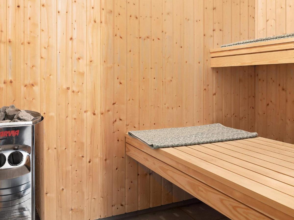 18 Person Holiday Home In Hasselberg Kappeln Exterior foto